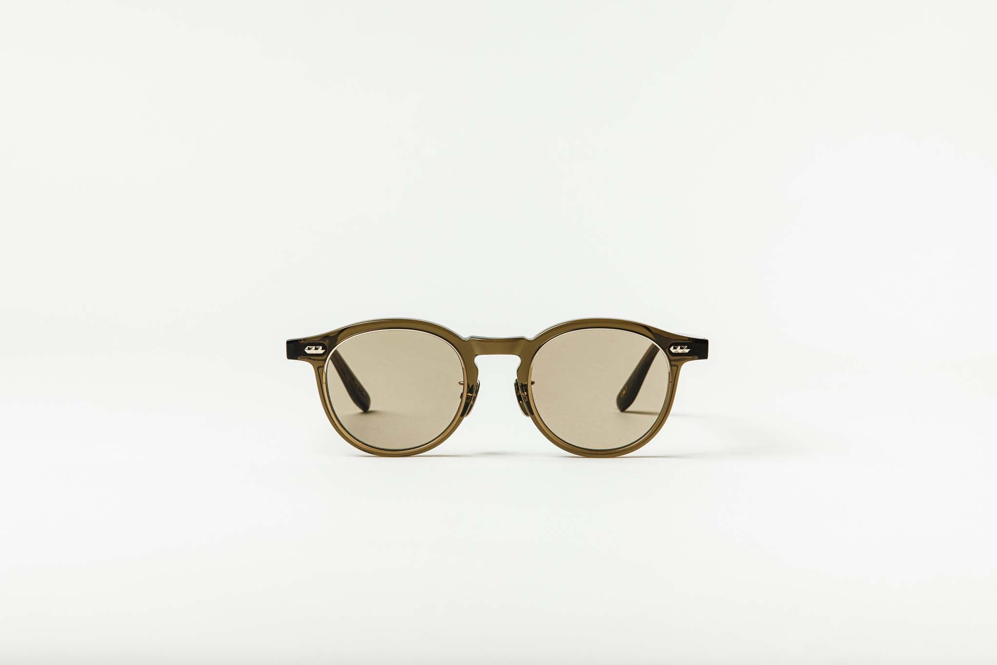 スクエア サングラス｜BLOW IN BLOW／Sziget｜GLITCH – GLITCH EYEWEAR