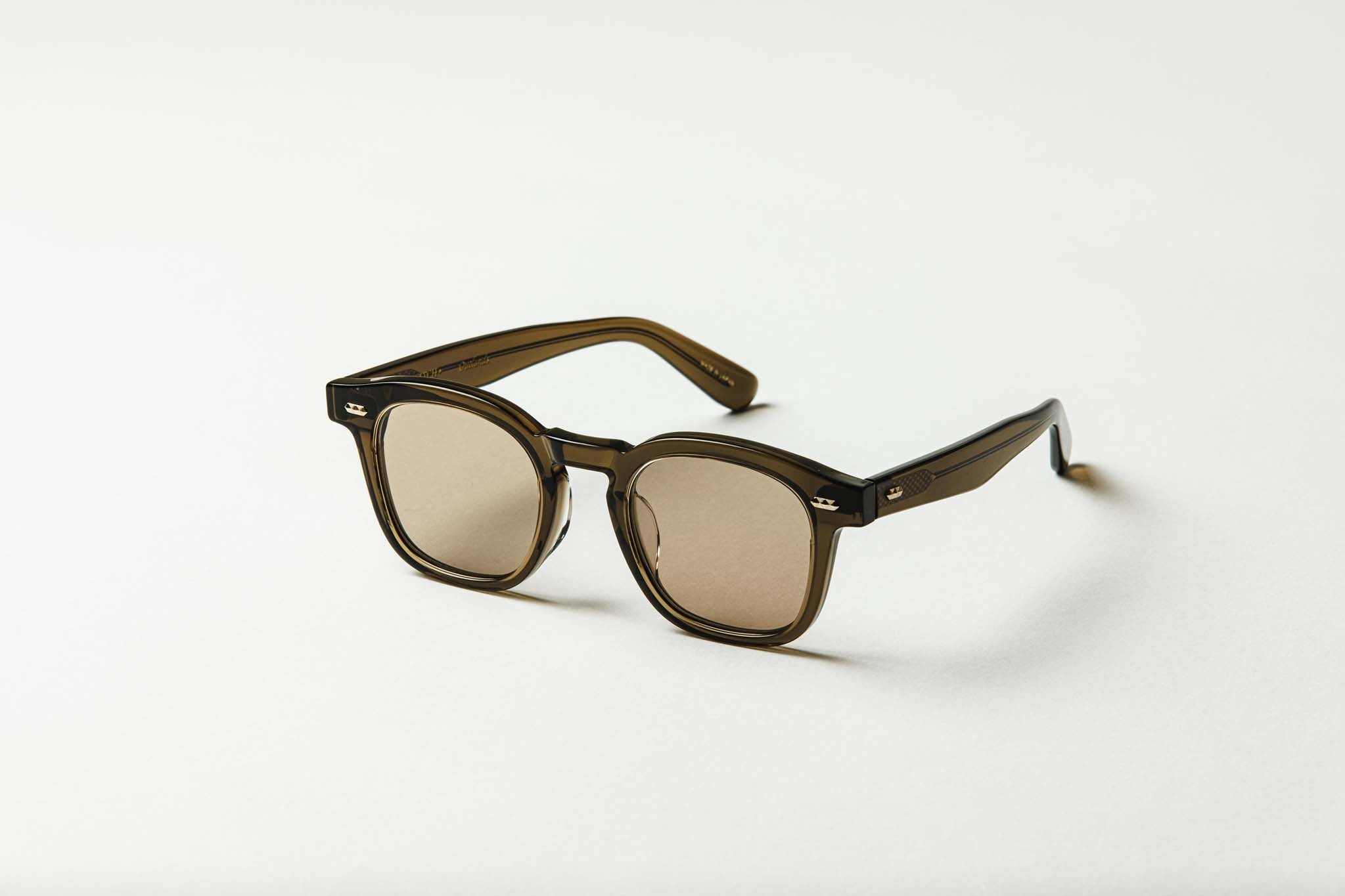 Outlands – GLITCH EYEWEAR